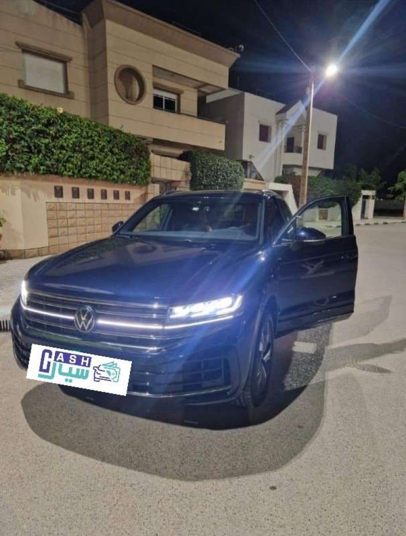 VOLKSWAGEN TOUAREG