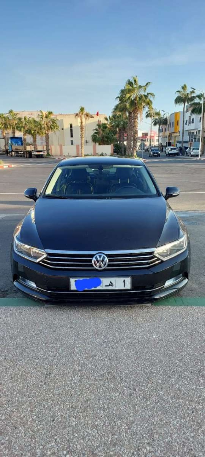 VOLKSWAGEN PASSAT