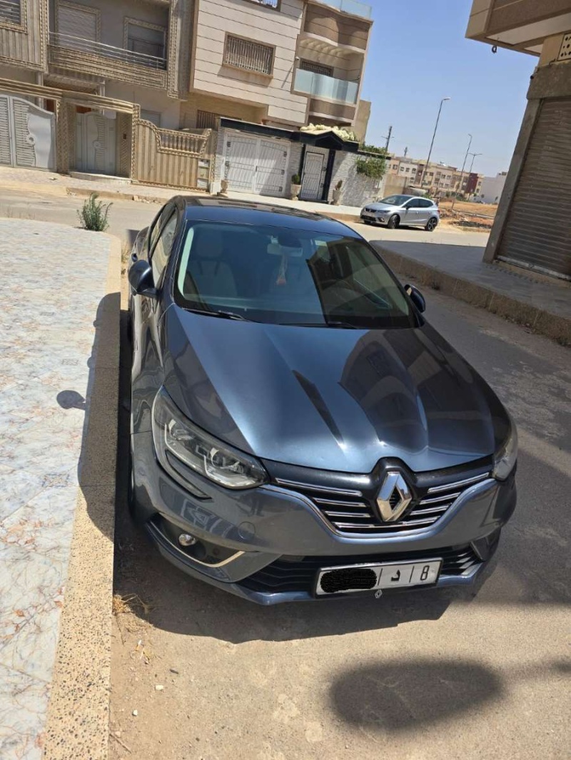 RENAULT MEGANE SEDAN