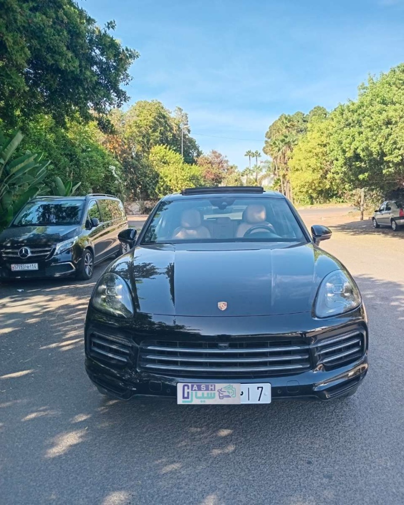 PORSCHE CAYENNE