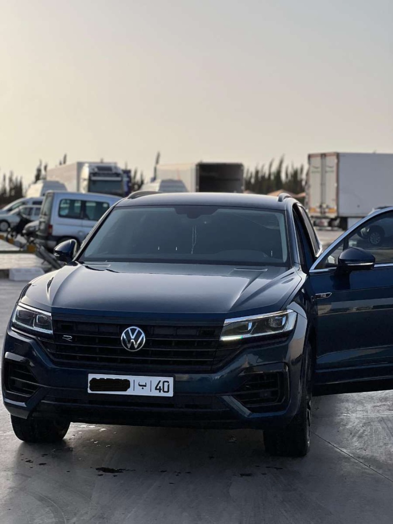 VOLKSWAGEN TOUAREG