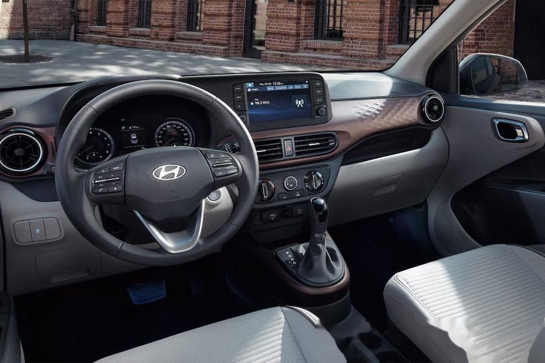 HYUNDAI Grand i10 Sedan