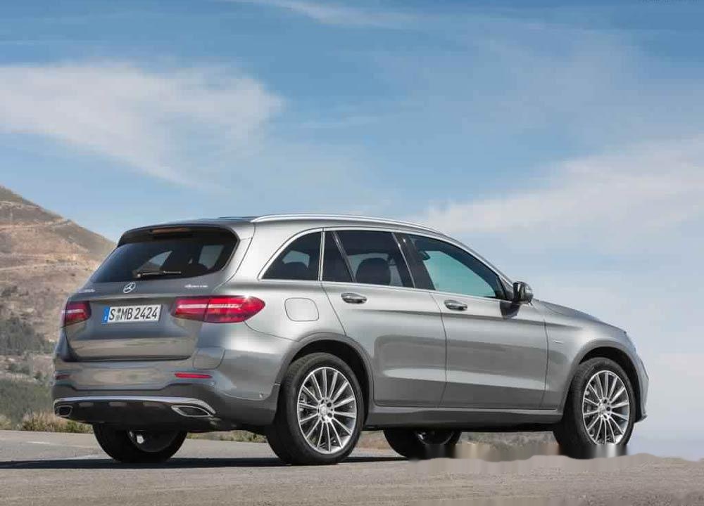 MERCEDES GLC